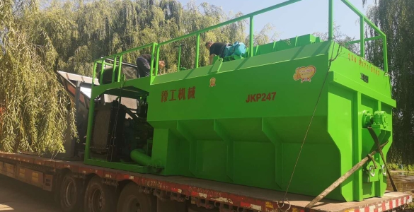         6萬平邊坡綠化，噴播機租還是買？       